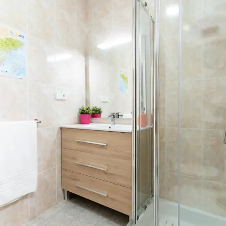 公寓 Rentafive - Casa - Terraza - 4 Min Playa